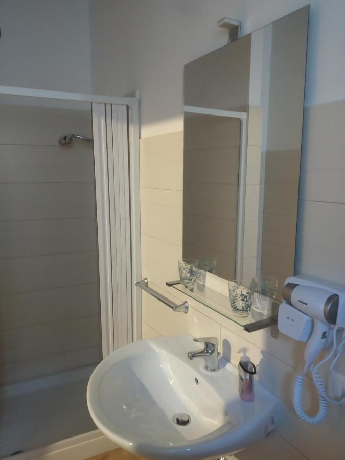Casa Porta San Francesco Bed & Breakfast Alatri ภายนอก รูปภาพ
